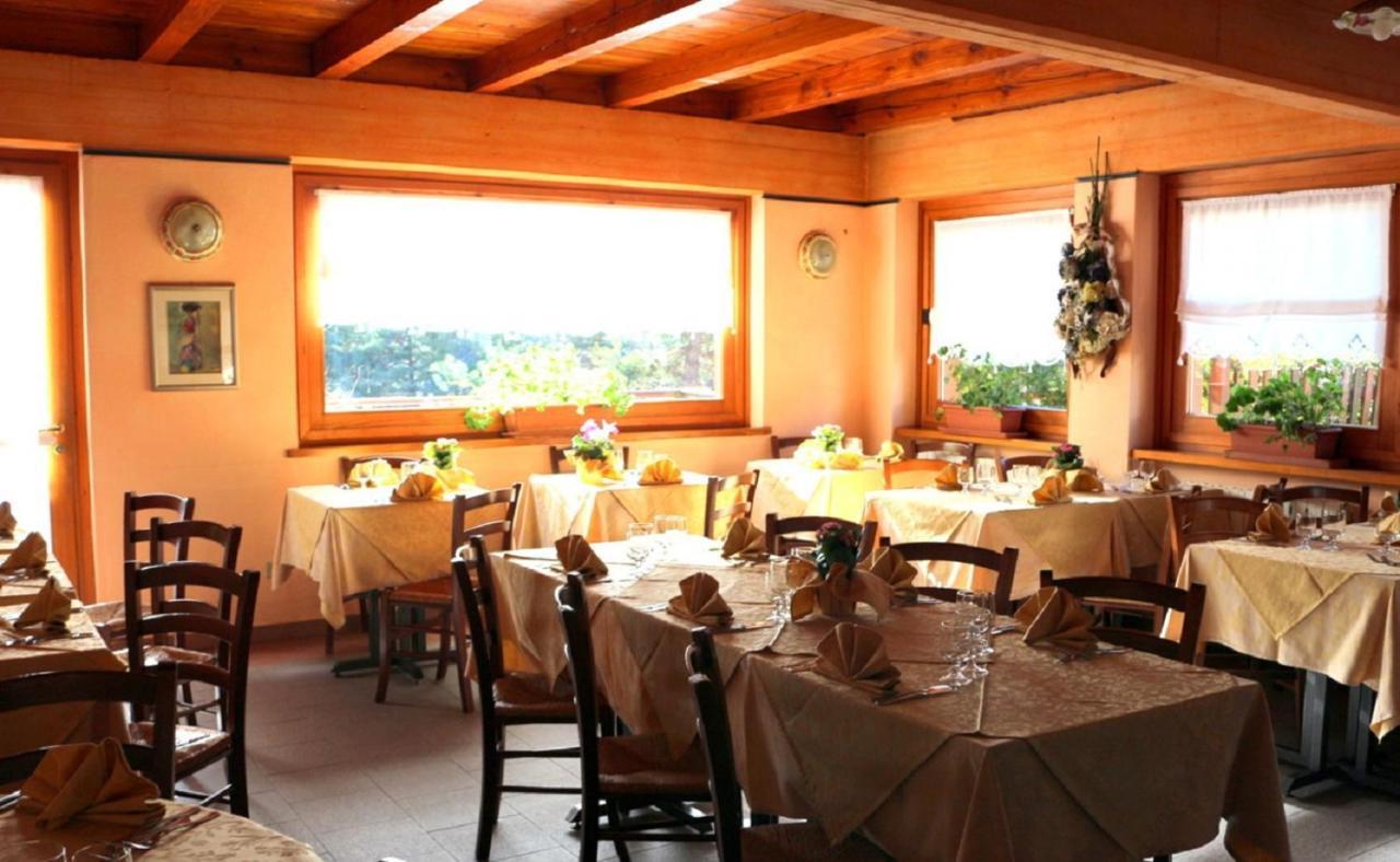 Hotel Bucaneve Bardonecchia Exterior foto