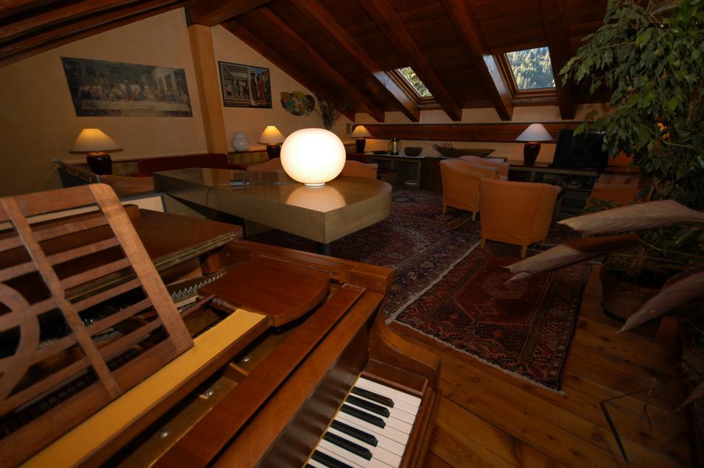 Hotel Bucaneve Bardonecchia Exterior foto